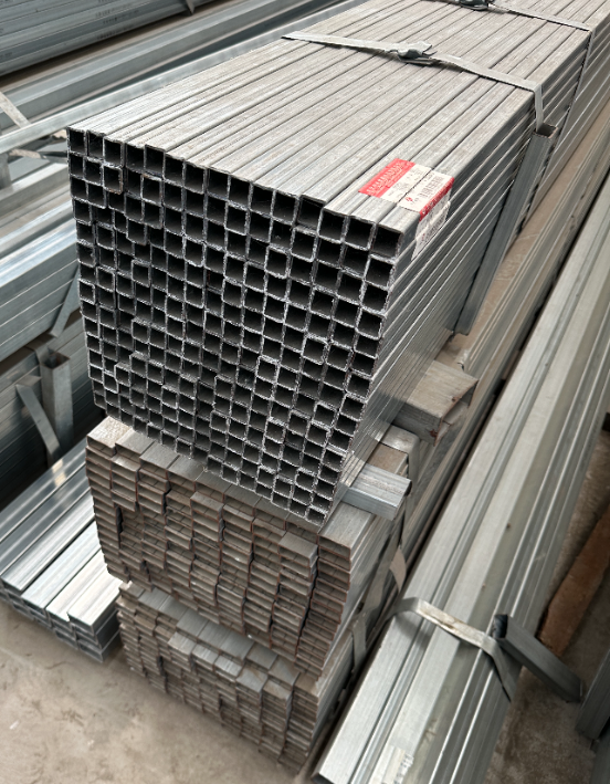 孝感现货供应30*50*2镀锌方管50*80*3.0 20*20*1.5 20*40*2.0规格齐全